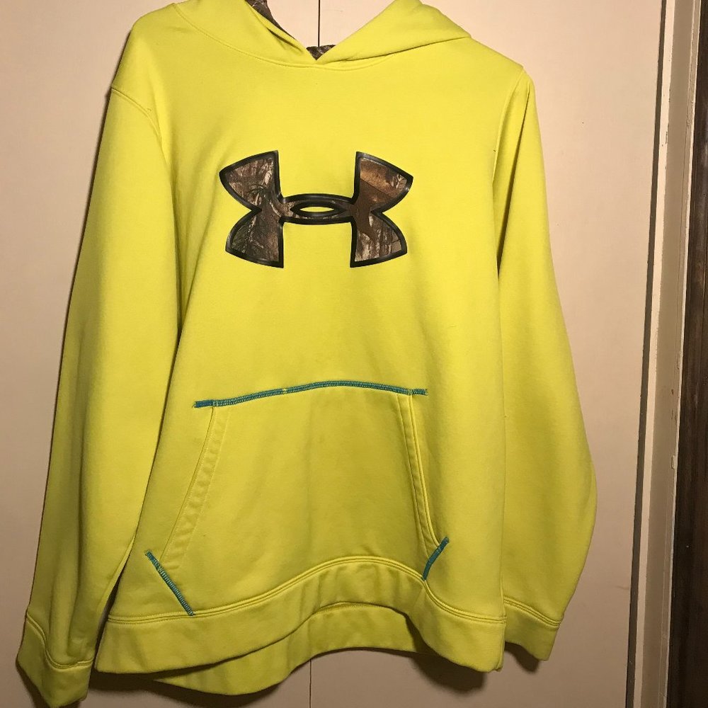 Under Armour Sweatshirt-Youth XL